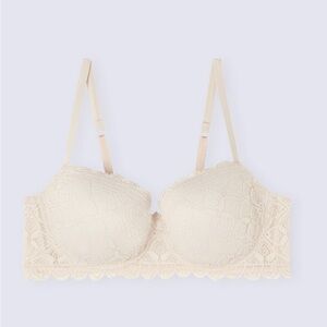 Balconette lace bra